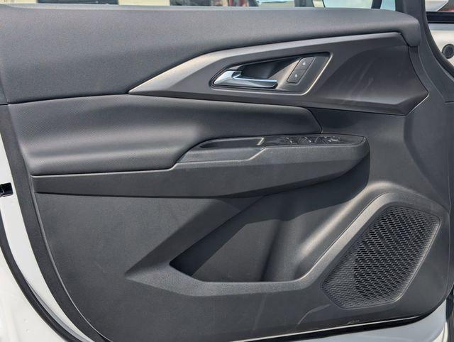 new 2025 Chevrolet Equinox EV car, priced at $33,589