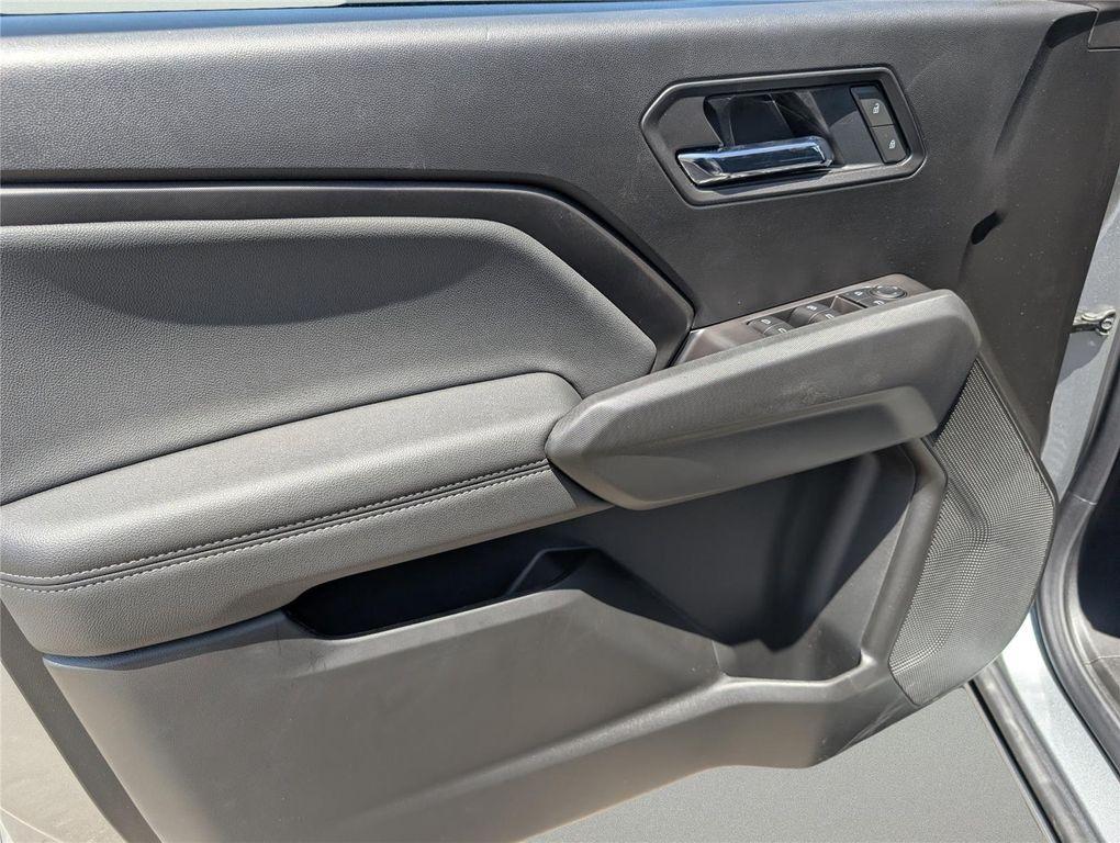 new 2025 GMC Canyon car, priced at $38,926