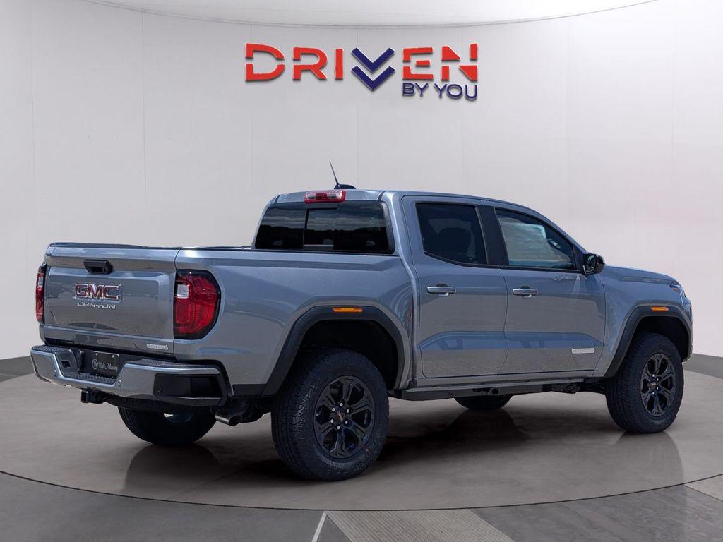 new 2025 GMC Canyon car, priced at $38,926