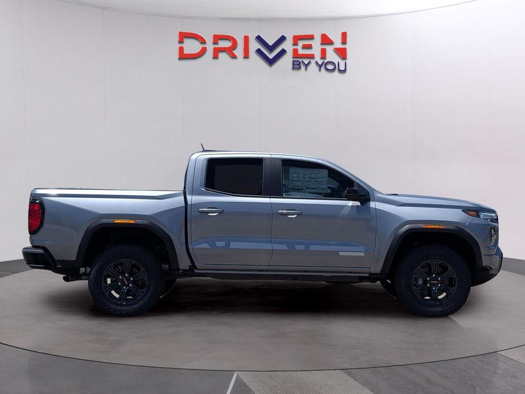 new 2025 GMC Canyon car, priced at $38,926