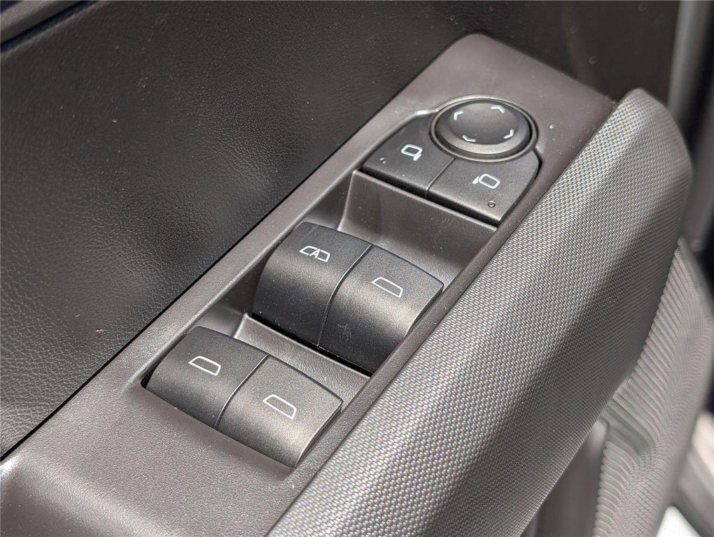 new 2025 GMC Canyon car, priced at $38,926