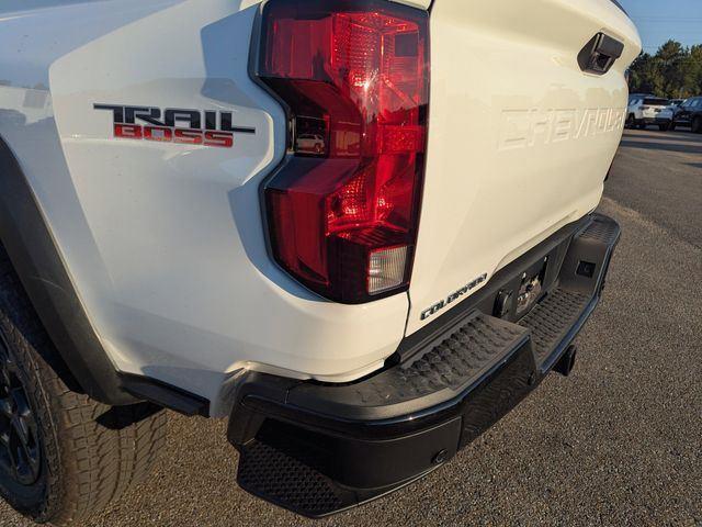new 2026 Chevrolet Colorado car, priced at $41,335