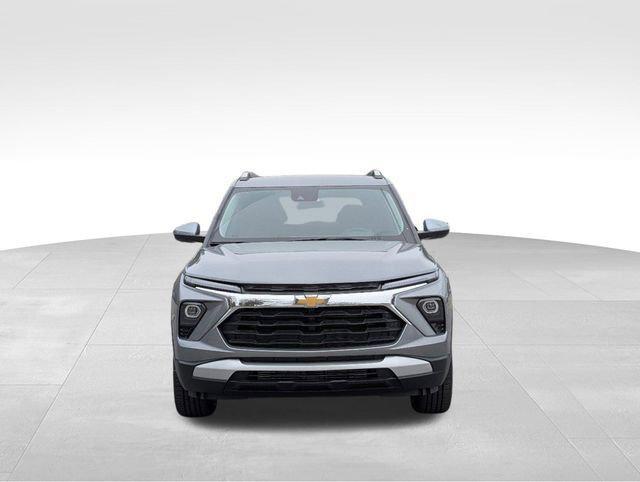 new 2025 Chevrolet TrailBlazer car, priced at $29,125