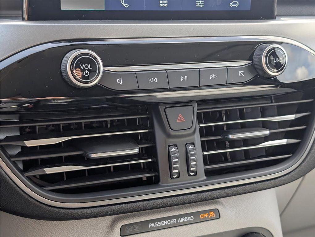 used 2025 Ford Escape car, priced at $26,520