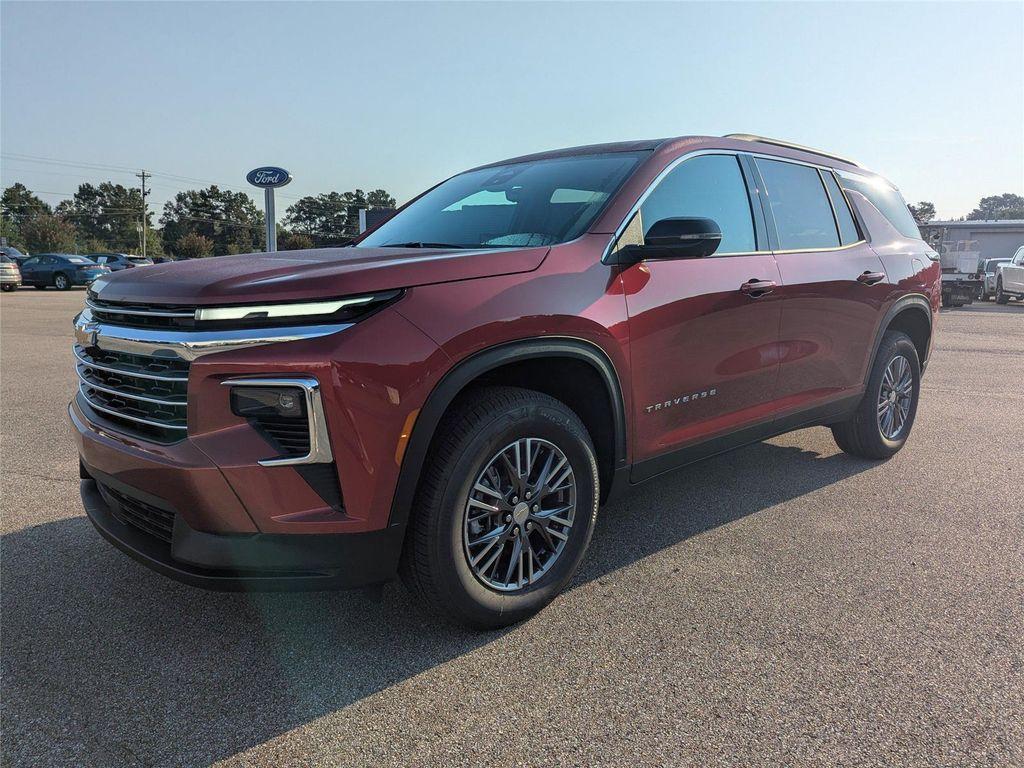 new 2026 Chevrolet Traverse car, priced at $42,299