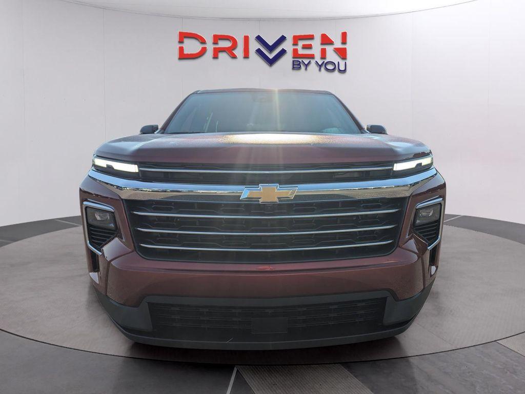new 2026 Chevrolet Traverse car, priced at $42,299