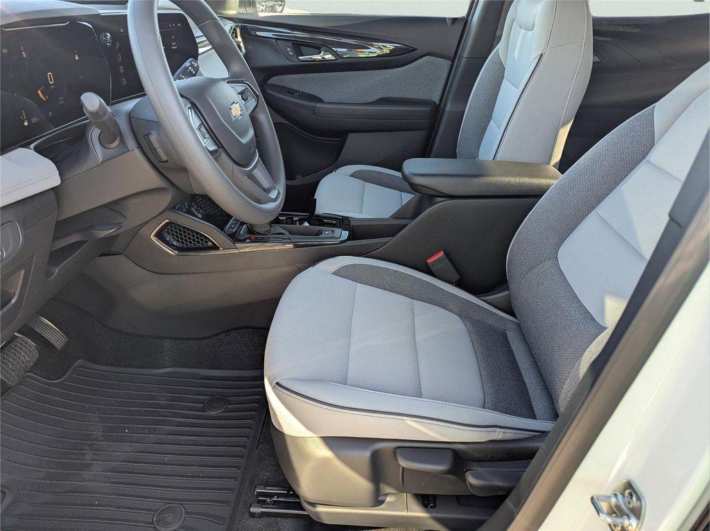 new 2026 Chevrolet TrailBlazer car, priced at $24,588