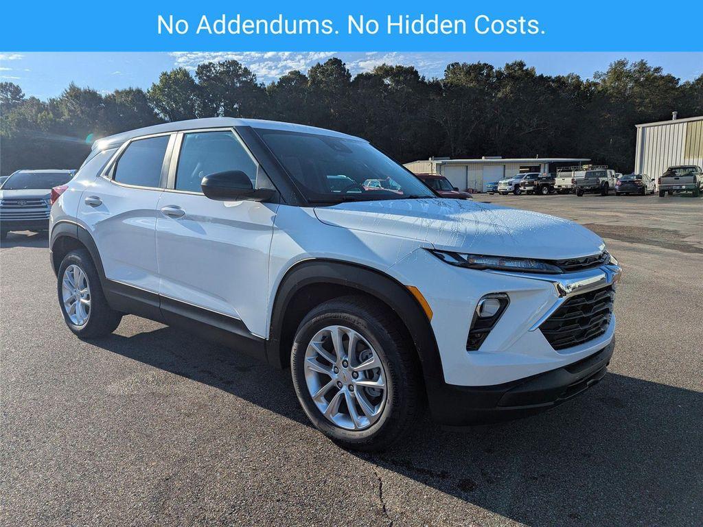 new 2026 Chevrolet TrailBlazer car, priced at $25,588
