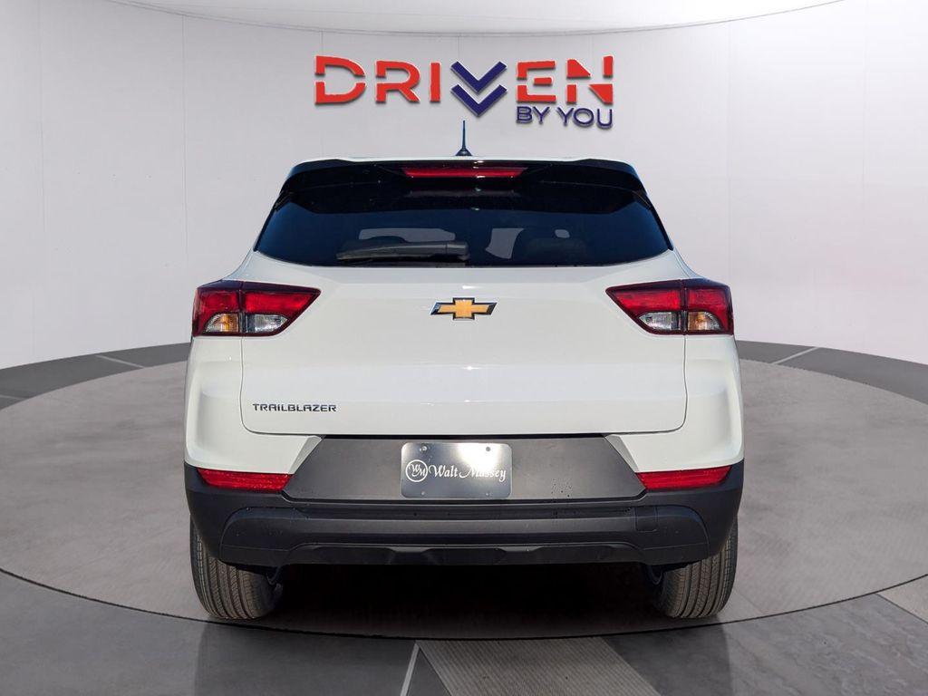 new 2026 Chevrolet TrailBlazer car, priced at $24,588