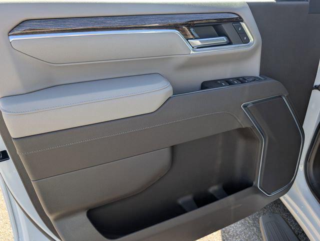 new 2025 GMC Sierra 2500 car, priced at $59,285