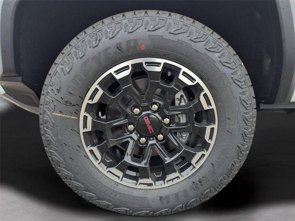 new 2026 GMC Canyon car, priced at $46,926