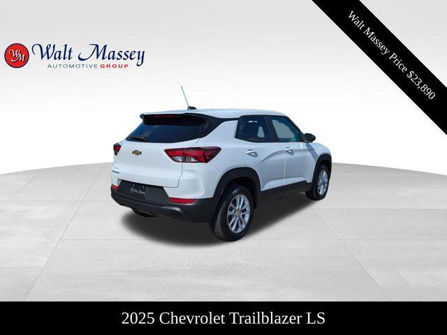 new 2025 Chevrolet TrailBlazer car, priced at $23,890