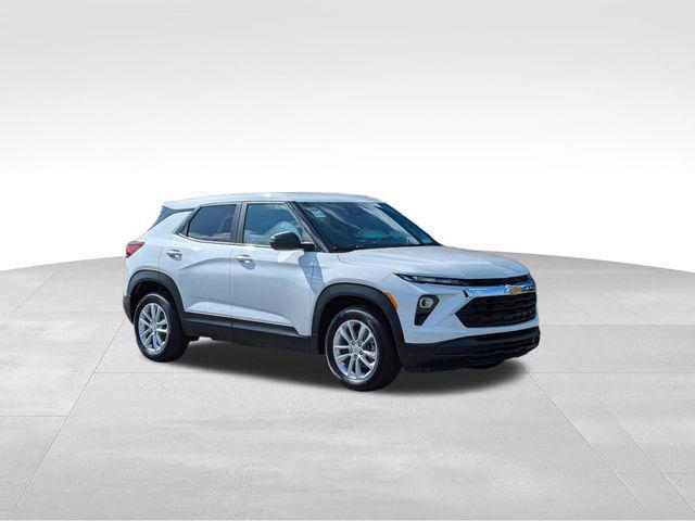 new 2025 Chevrolet TrailBlazer car, priced at $23,890