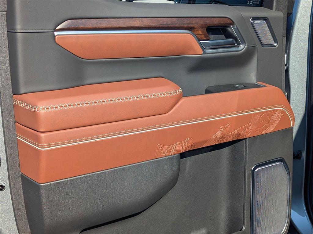 new 2026 GMC Sierra 1500 car, priced at $78,237