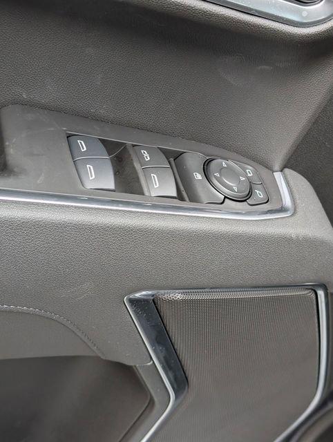 new 2025 GMC Sierra 1500 car, priced at $49,696