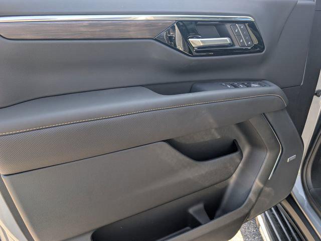 new 2025 Chevrolet Tahoe car, priced at $76,589