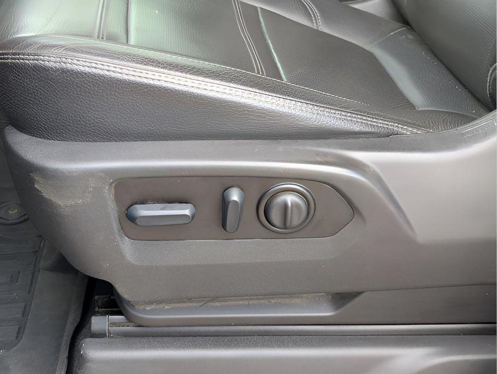 used 2022 GMC Sierra 1500 car, priced at $39,399