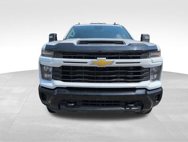 used 2024 Chevrolet Silverado 2500 car