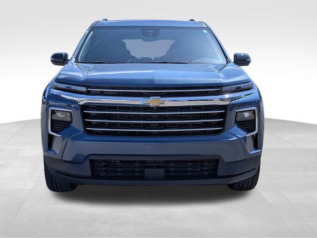 used 2025 Chevrolet Traverse car, priced at $40,199