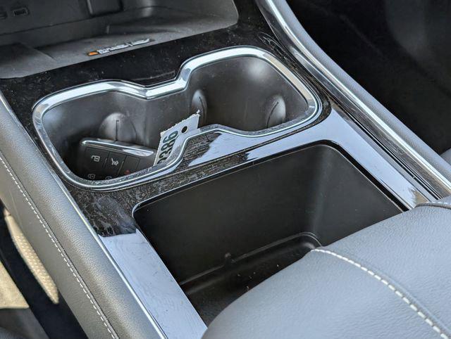 used 2025 Chevrolet Traverse car, priced at $40,199