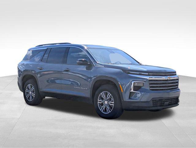 used 2025 Chevrolet Traverse car, priced at $40,199