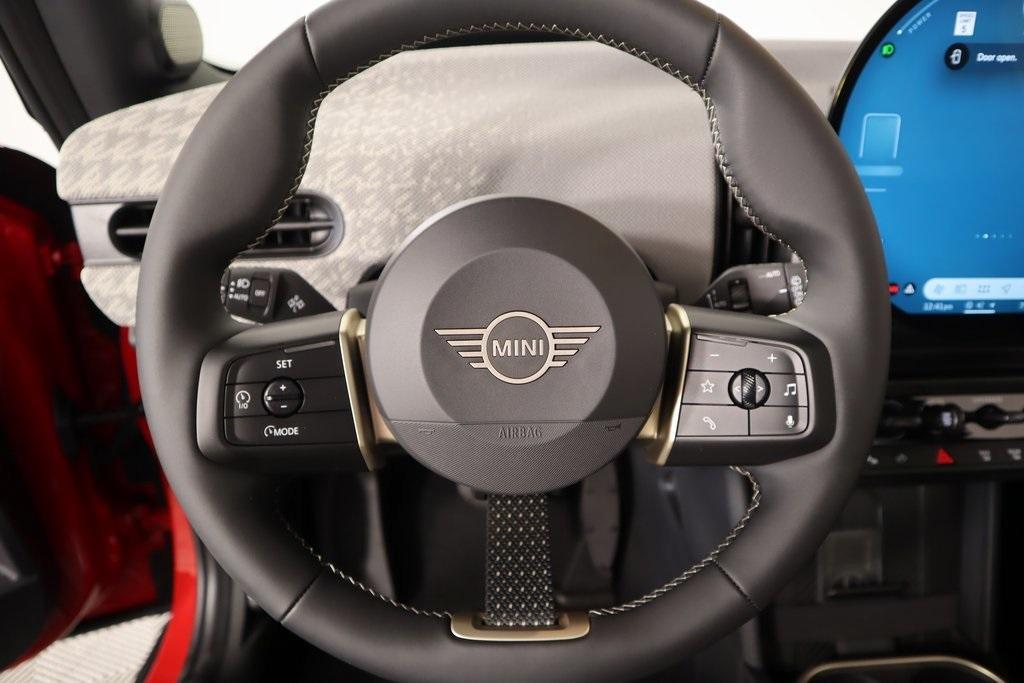new 2025 MINI Hardtop car, priced at $35,645