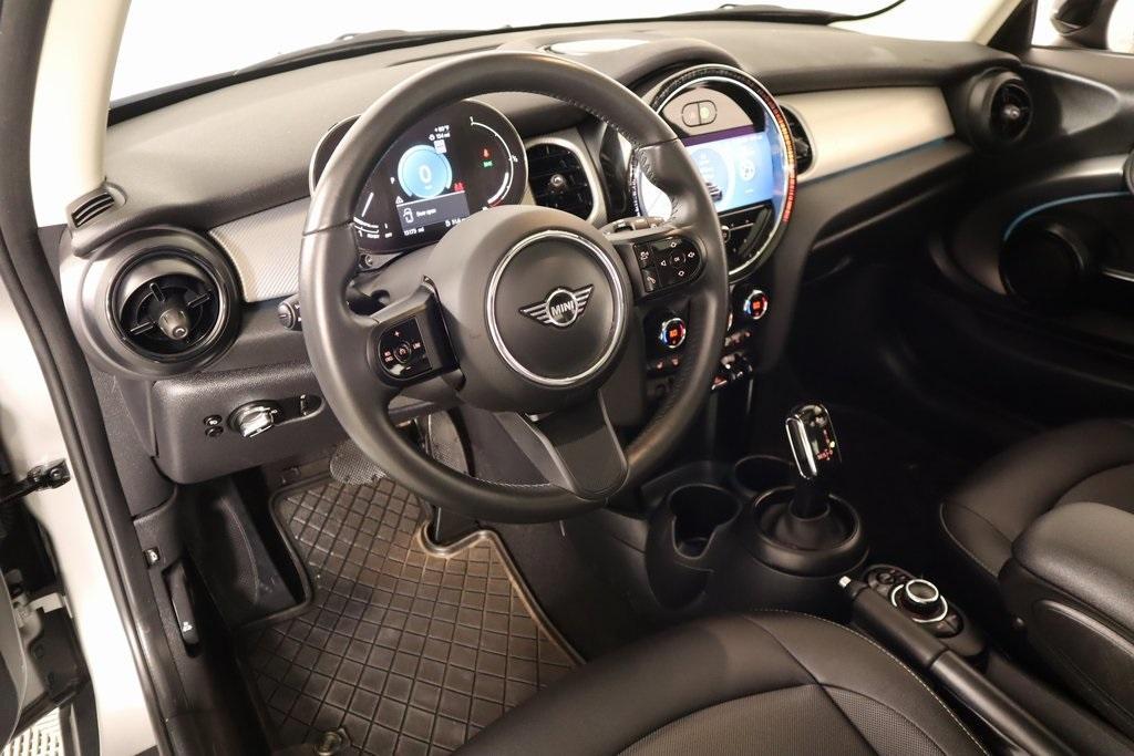 used 2024 MINI Hardtop car, priced at $26,039