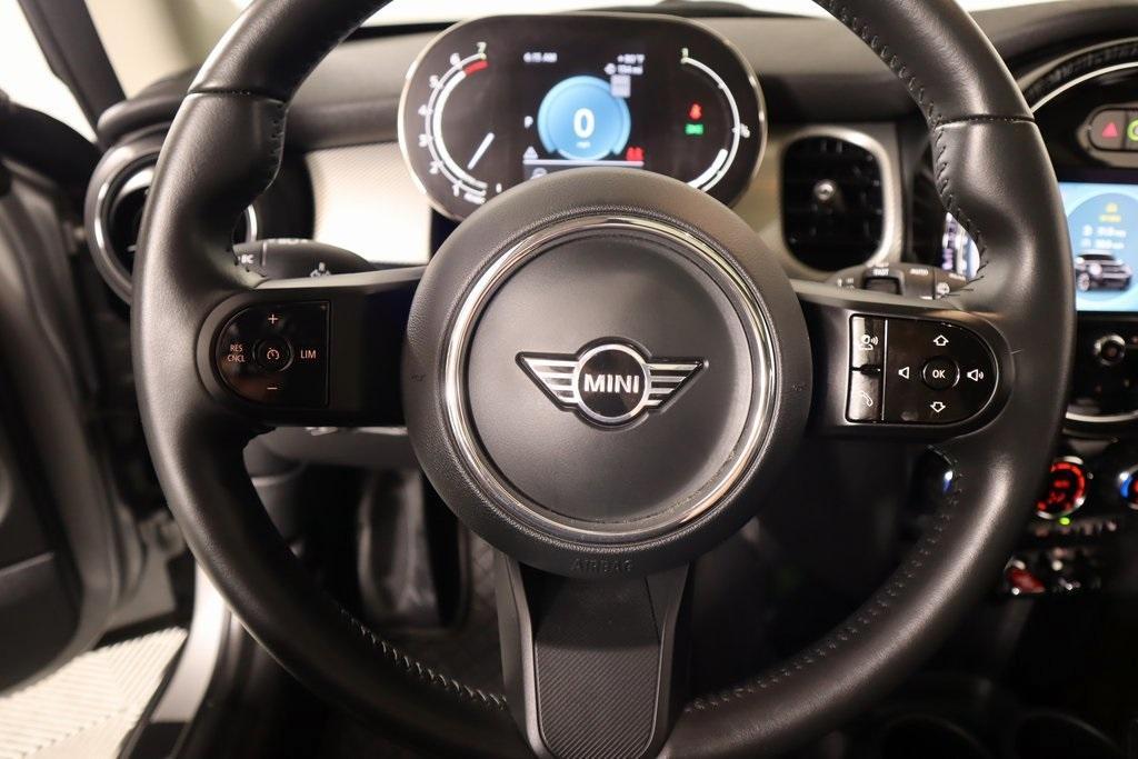 used 2024 MINI Hardtop car, priced at $26,039