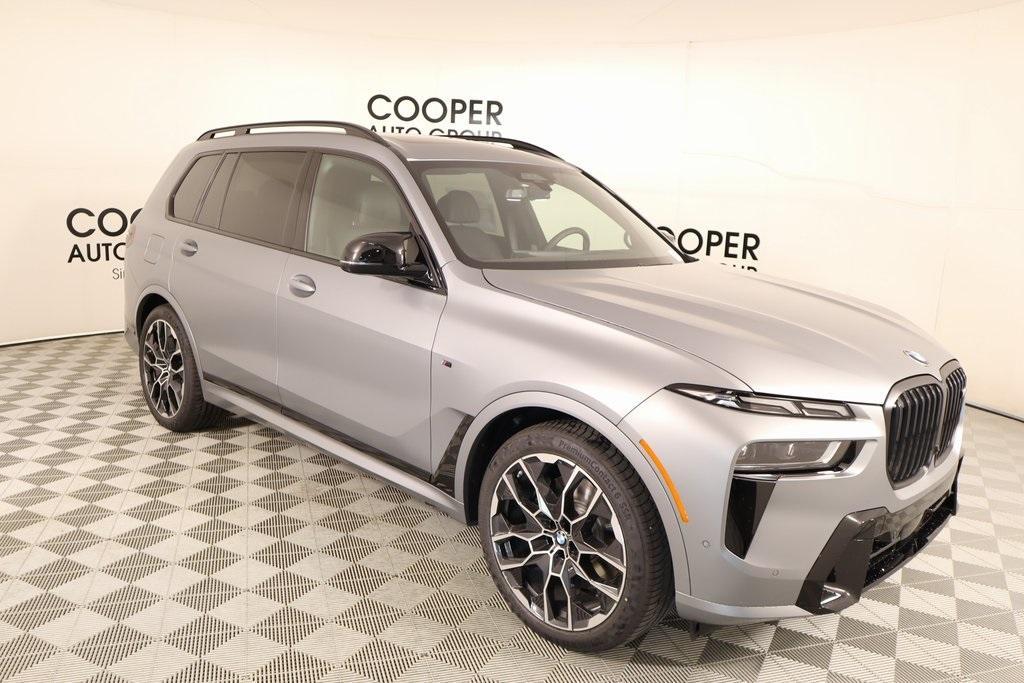 new 2026 BMW X7 car, priced at $127,875