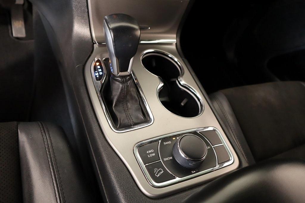 used 2020 Jeep Grand Cherokee car, priced at $17,192