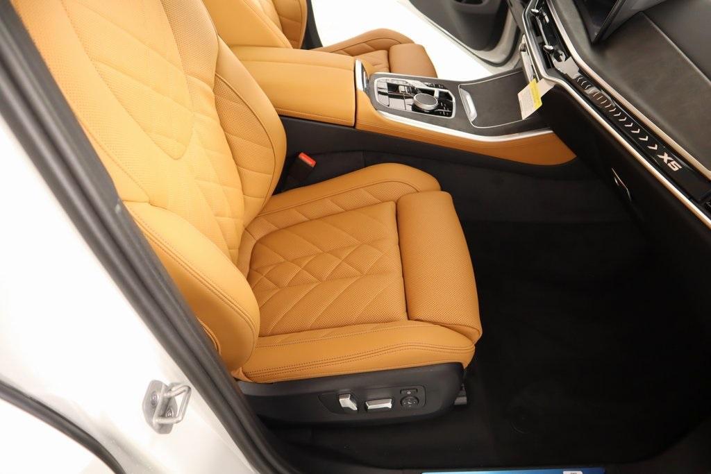 new 2025 BMW X5 car, priced at $64,301