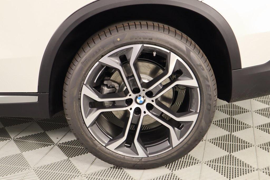 new 2025 BMW X5 car, priced at $64,301