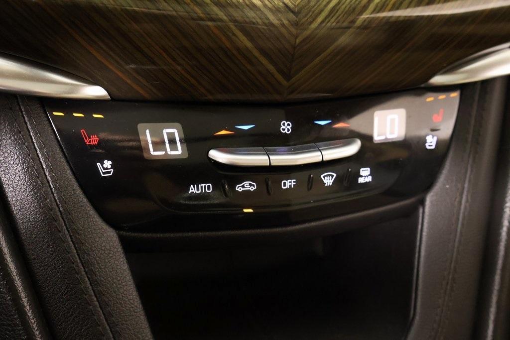 used 2020 Cadillac XT6 car, priced at $26,970