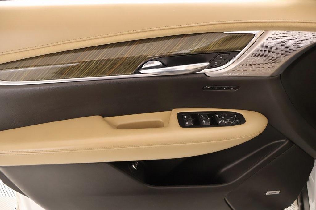 used 2020 Cadillac XT6 car, priced at $26,970