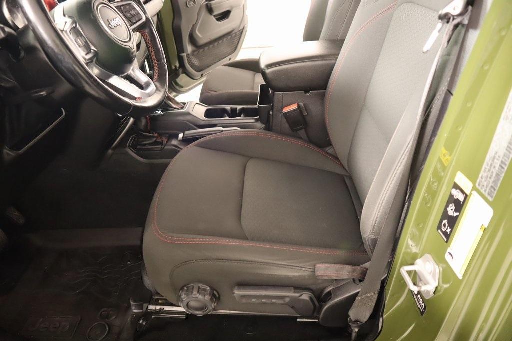 used 2021 Jeep Gladiator car, priced at $32,797