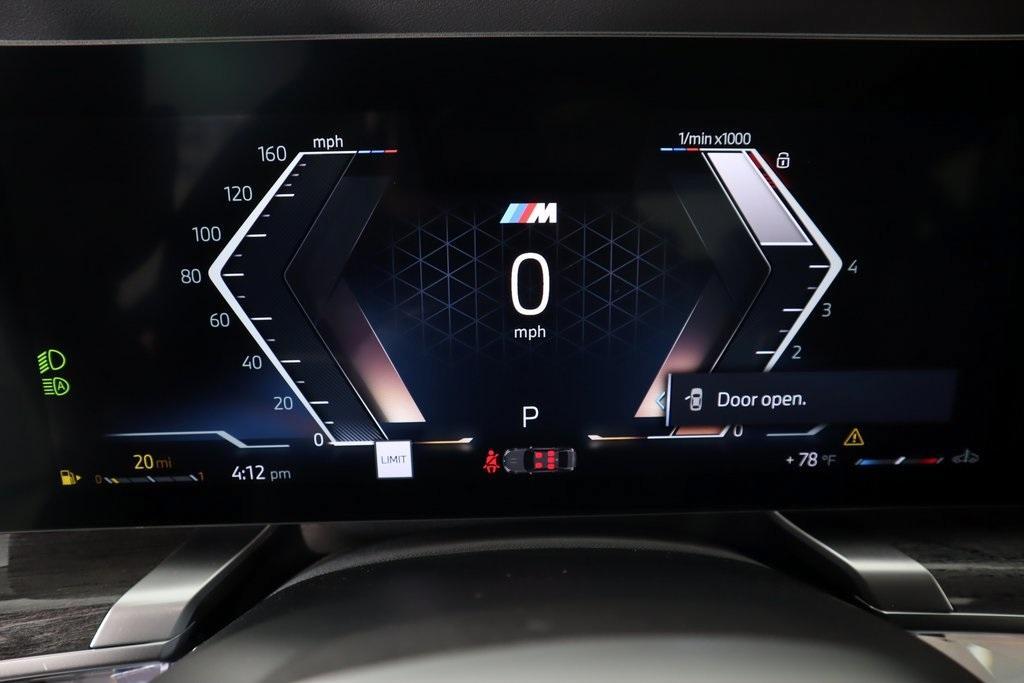 new 2025 BMW 760 car, priced at $117,124