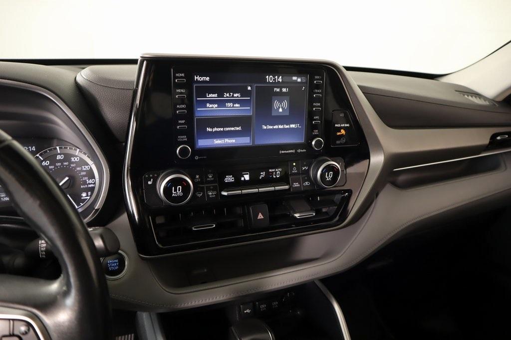 used 2021 Toyota Highlander car, priced at $23,105