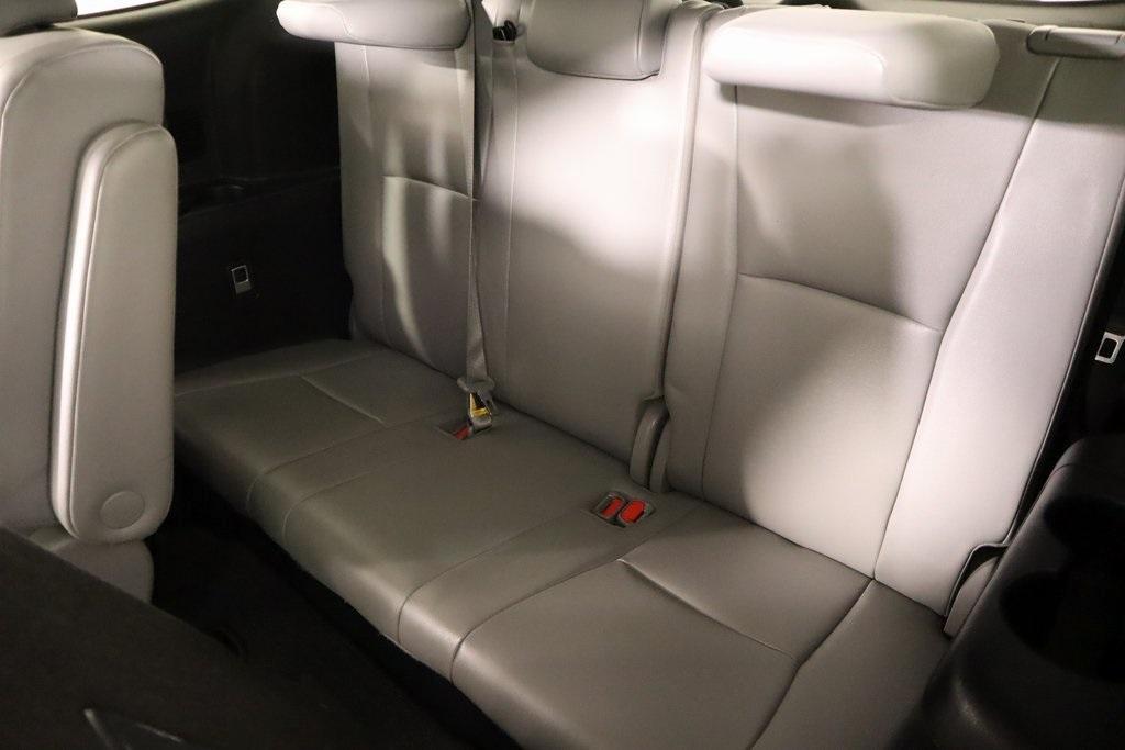 used 2021 Toyota Highlander car, priced at $23,105