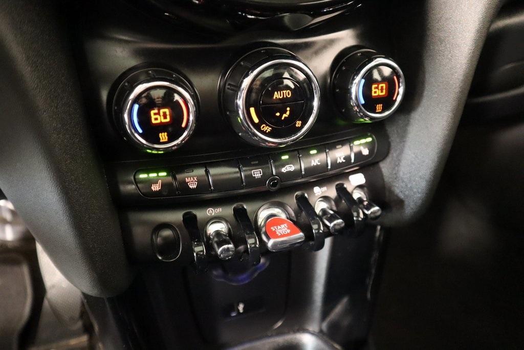 used 2024 MINI Hardtop car, priced at $26,109