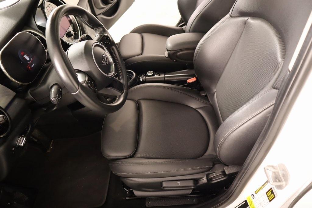 used 2024 MINI Hardtop car, priced at $26,109