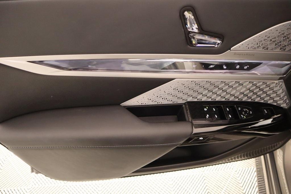 used 2025 BMW 760 car, priced at $122,099
