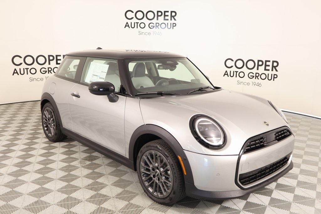new 2025 MINI Hardtop car, priced at $32,430