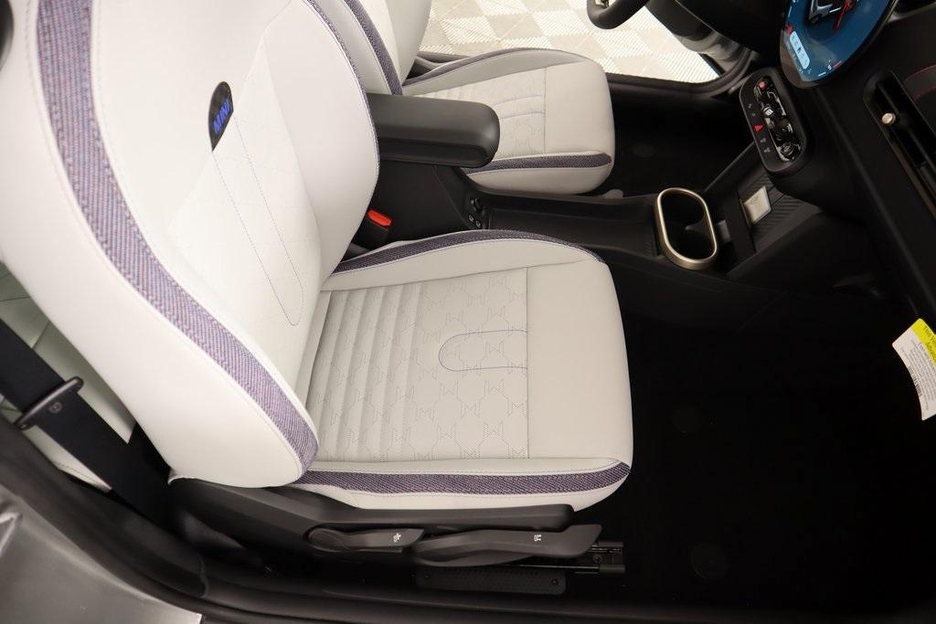 new 2025 MINI Hardtop car, priced at $32,430