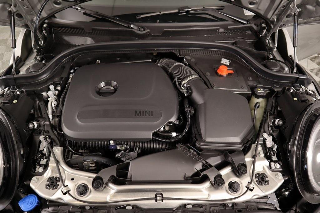 new 2025 MINI Hardtop car, priced at $32,430