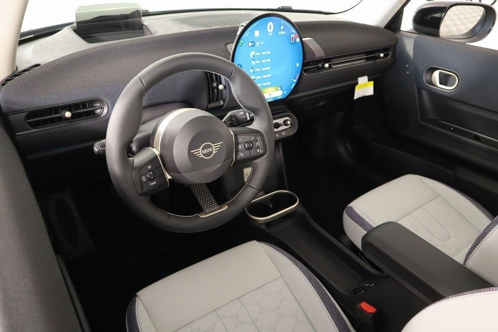 new 2025 MINI Hardtop car, priced at $32,430