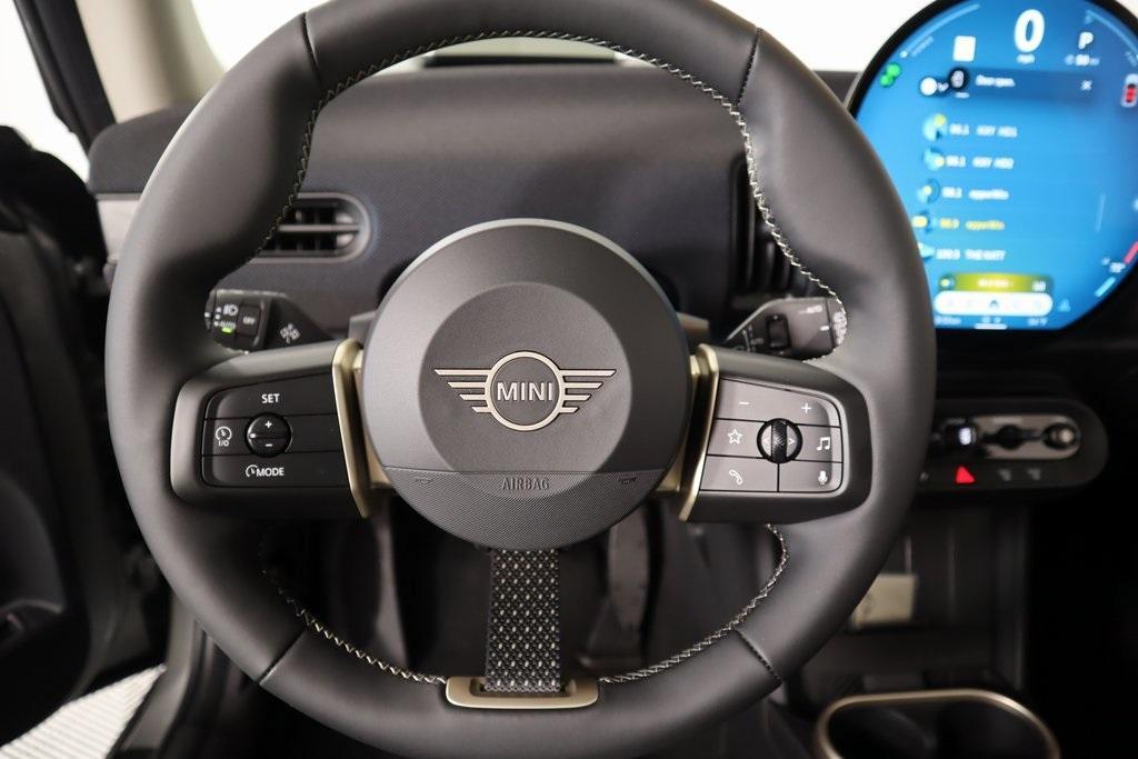 new 2025 MINI Hardtop car, priced at $32,430
