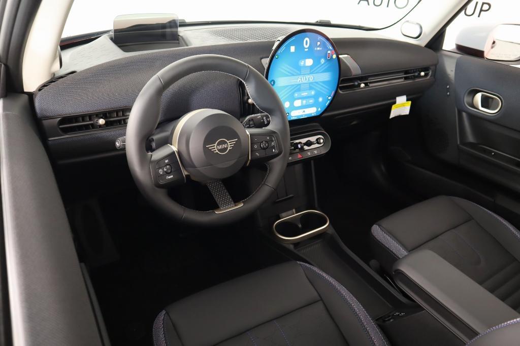 new 2025 MINI Hardtop car, priced at $35,595