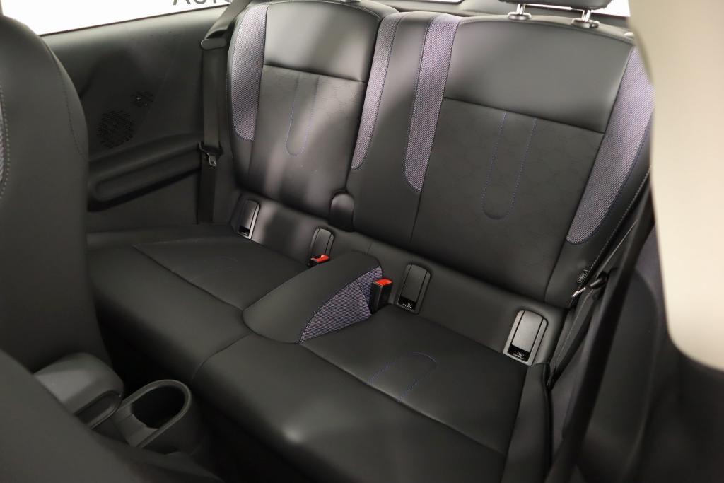 new 2025 MINI Hardtop car, priced at $35,595