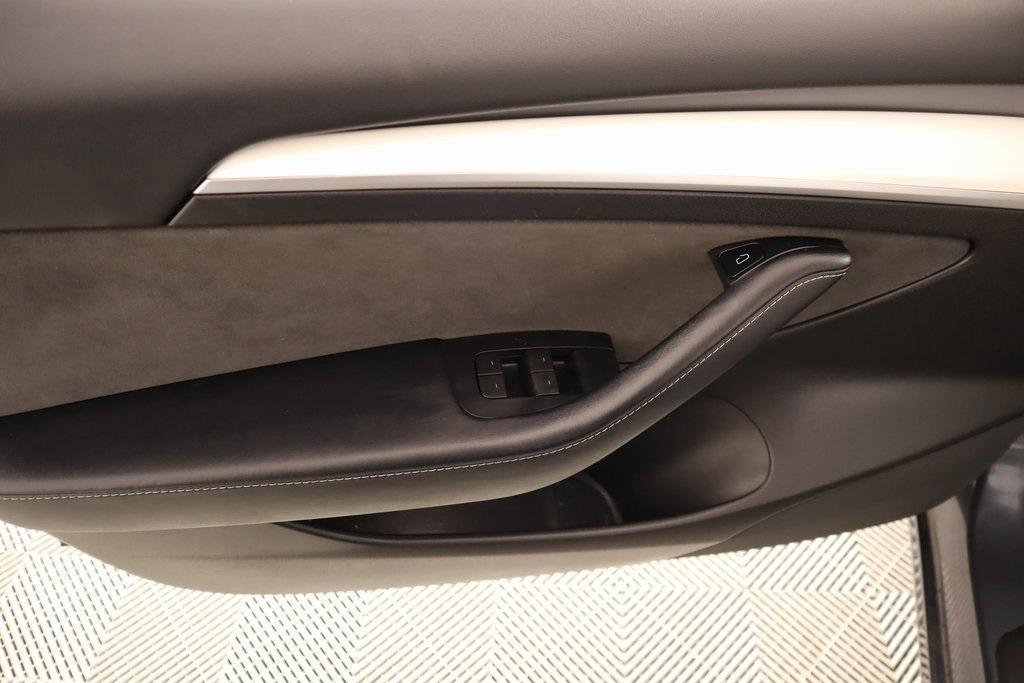 used 2022 Tesla Model 3 car, priced at $28,290