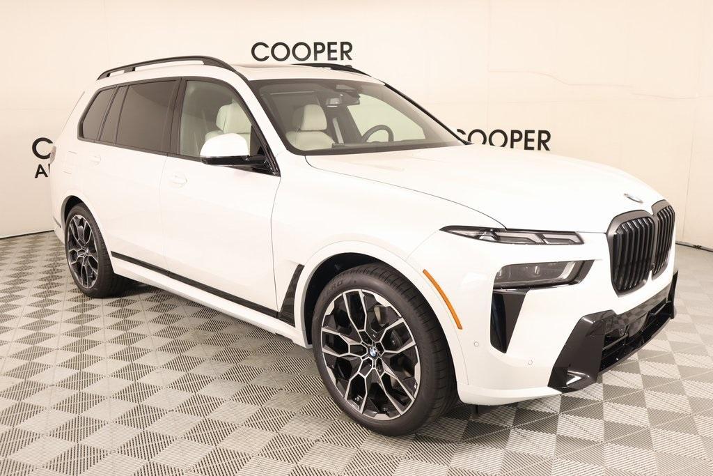 new 2026 BMW X7 car, priced at $101,755
